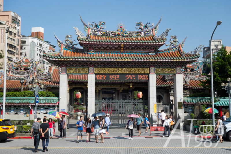 Longshan Temple