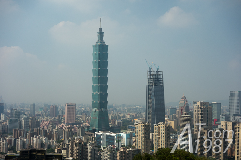 Taipei 101 from Xiangshan Hiking Trail